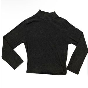 Turtle neck long sleeve
